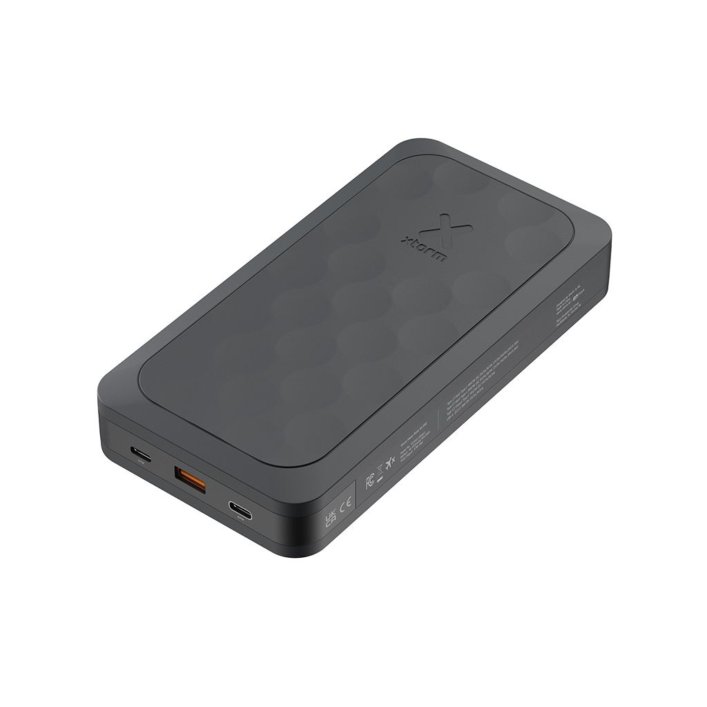 XTORM punjiva baterija Fuel 67W, 45.000 mAh, 2x USB-C PD 67W, USB-A QC 3.0, crna