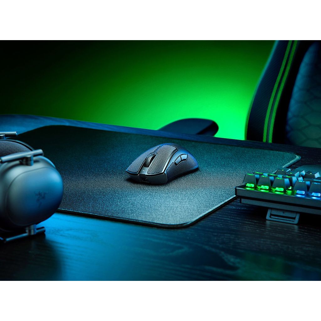 RAZER Mouse DeathAdder V3 Pro + HyperPolling Wireless receiver, set, crni