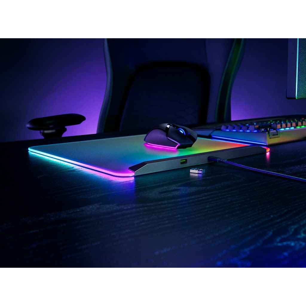 RAZER Podloga za miš Firefly V2 Pro, RGB, crna