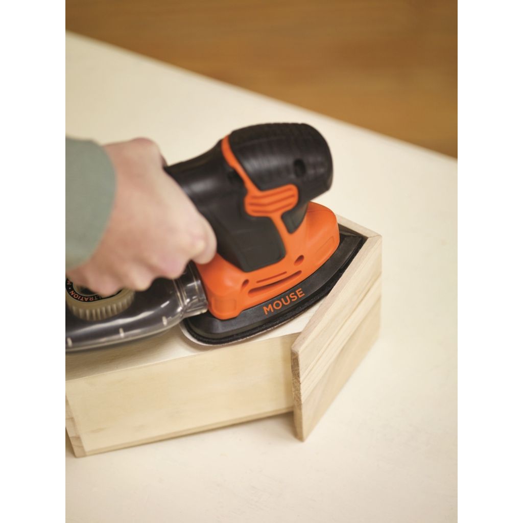 BLACK&DECKER Vibracijska brusilica  120 W KA2000