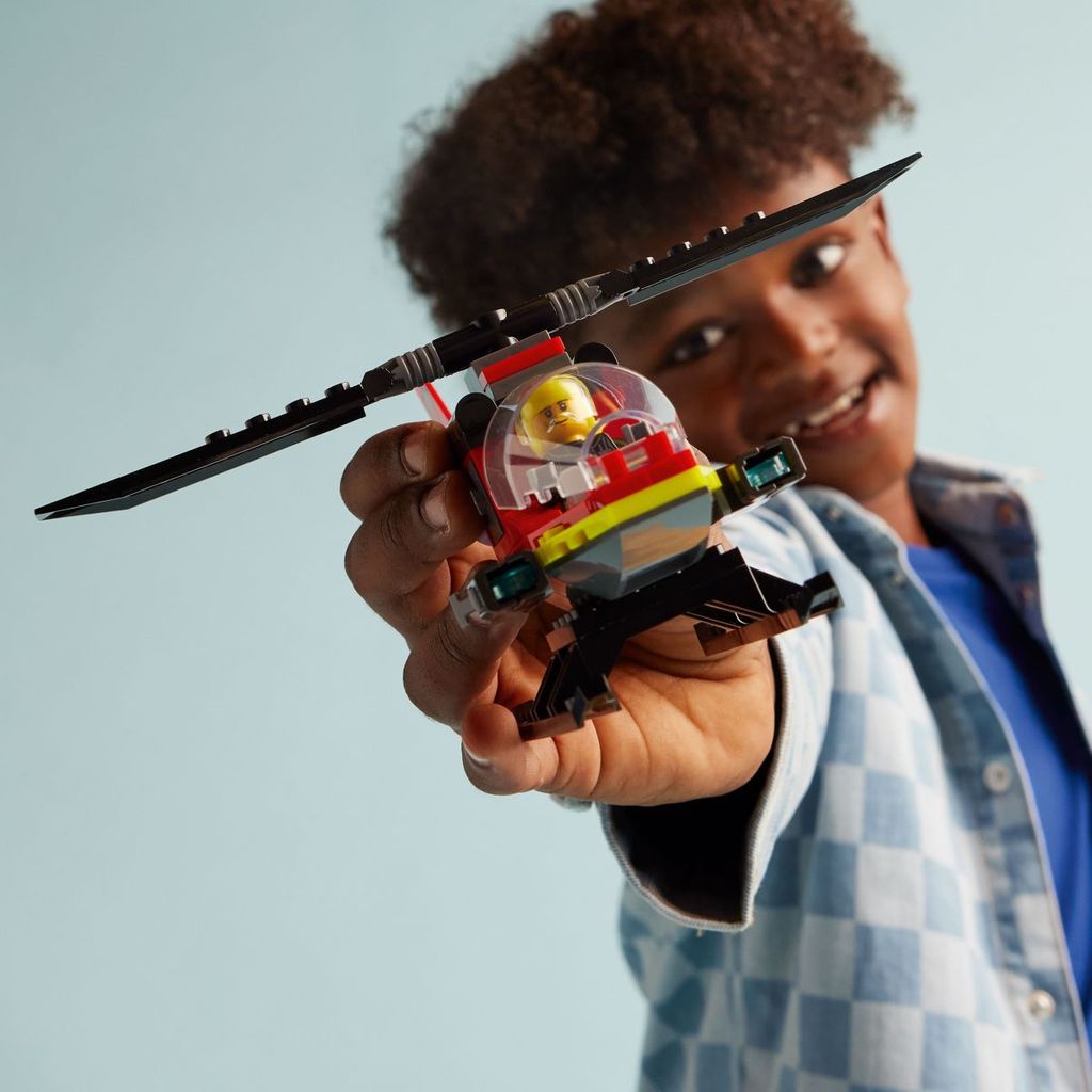 LEGO CITY 60411 Helikopter za spašavanje od požara