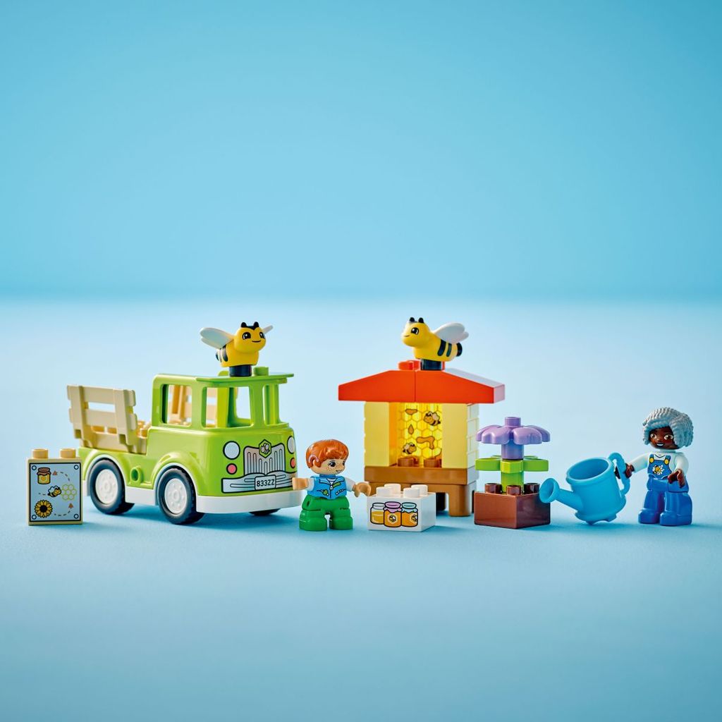 LEGO® DUPLO® 10419 Grad Briga o pčelama i pčelinjacima